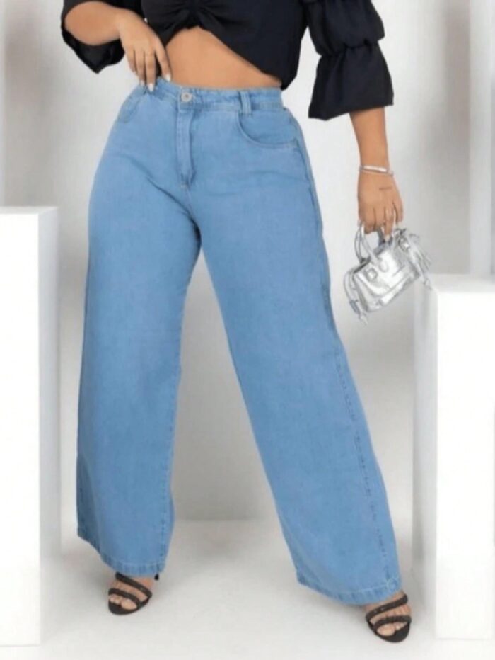 Calça Jeans Feminina Plus Size Vanessa, lavagem escura, perna larga, cintura natural, jeans 100% algodão. Prática e essencial para o dia a dia.