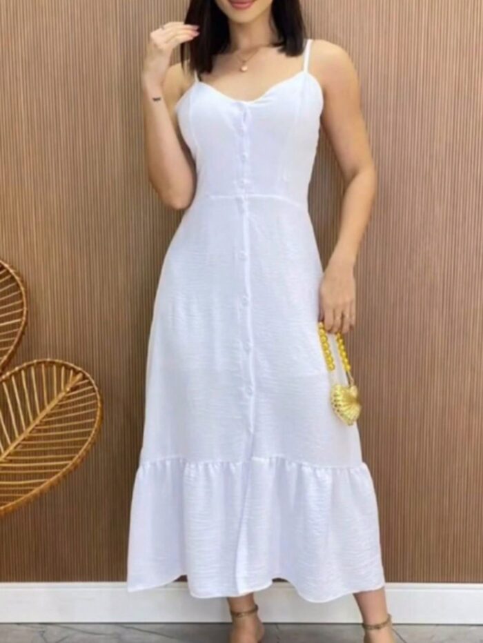 Vestido Ana Júlia longo, sem mangas, com alças finas e bainha fluida. Modelo confortável, perfeito para ocasiões casuais com várias estampas disponíveis.