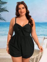 Maiô Plus Size Casual com Shorts, nó na gola e alças grossas. Perfeito para conforto e estilo na praia ou piscina.