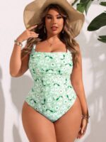 Maiô Plus Size boho com estampa tie dye e plantas. Sem mangas, confortável, com alças grossas e modelagem natural para um visual vibrante.