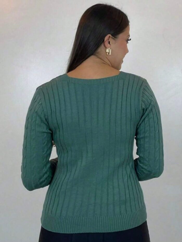 Blusa Feminina de inverno feita em tricô