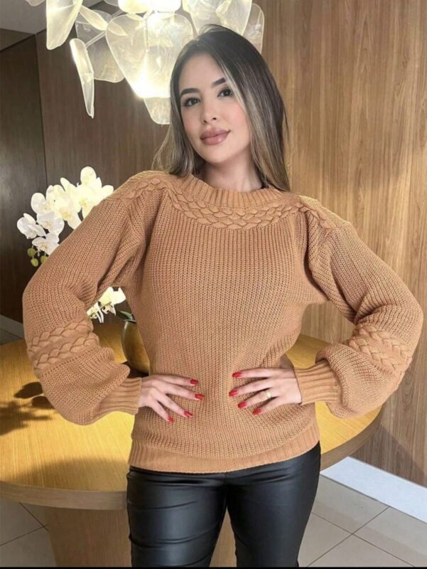 Blusa Feminina Feita de Tricô para o Frio